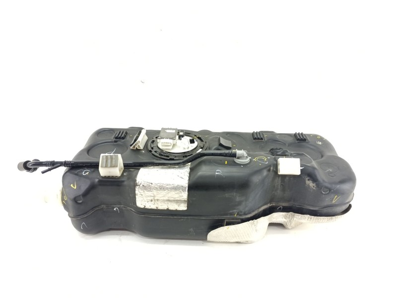 Recambio de deposito combustible para kia niro i (de) 1.6 gdi hybrid referencia OEM IAM 31150G2000  