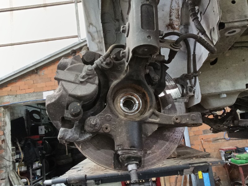 Recambio de mangueta delantera derecha para fiat scudo furgoneta 1.5 multijet 100 (506) referencia OEM IAM 0001617969380  