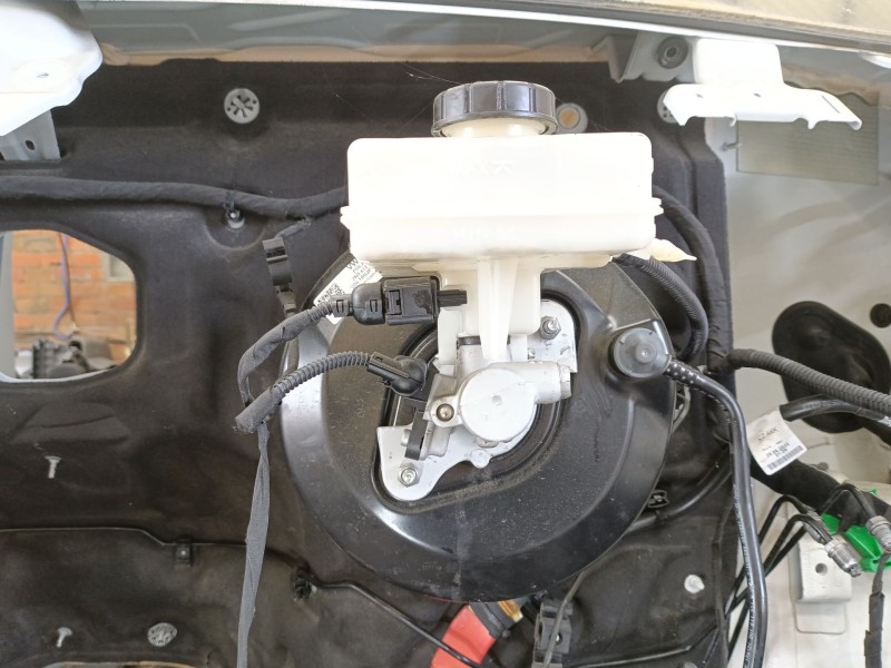 Recambio de servofreno para volkswagen crafter furgoneta (sy_, sx_) 2.0 tdi referencia OEM IAM 2N0612101  