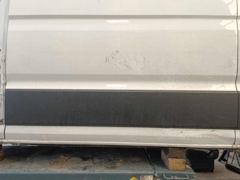Recambio de moldura para volkswagen crafter furgoneta (sy_, sx_) 2.0 tdi referencia OEM IAM   