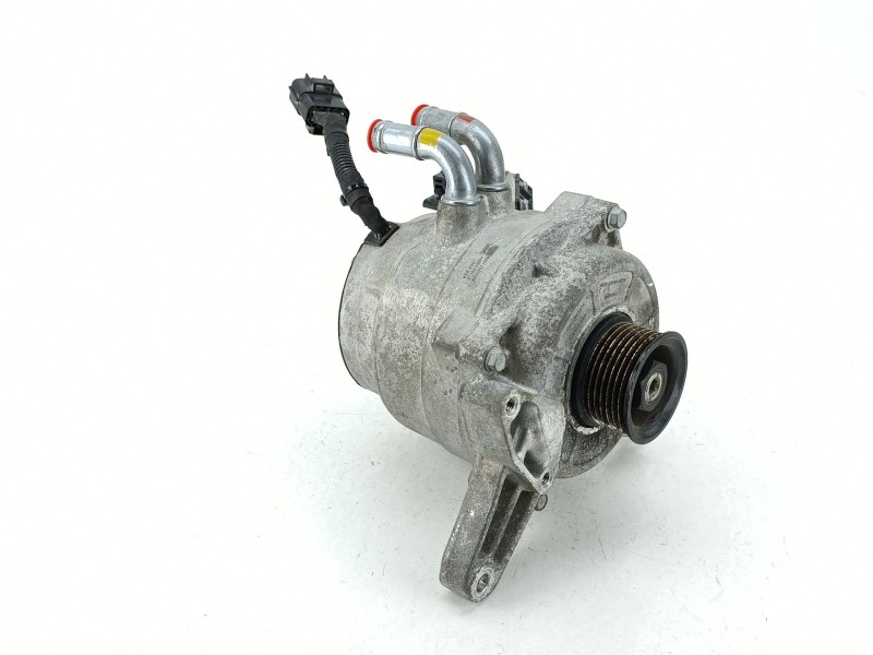 Recambio de alternador para kia niro i (de) 1.6 gdi hybrid referencia OEM IAM 3739003900  