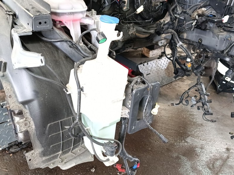 Recambio de deposito limpia para kia ceed (cd) 1.6 crdi 136 referencia OEM IAM 98620J7000  