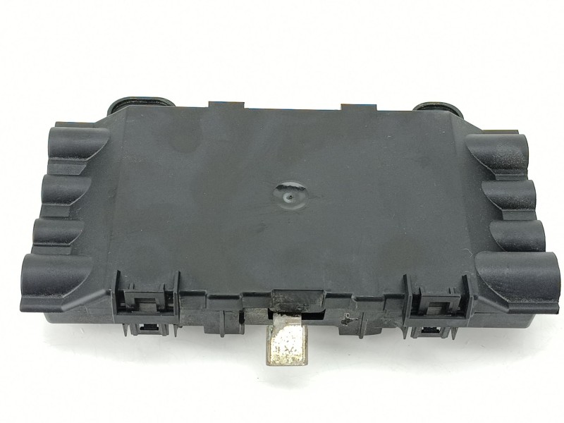 Recambio de caja reles / fusibles para volkswagen crafter furgoneta (sy_, sx_) 2.0 tdi referencia OEM IAM 7C0937517  