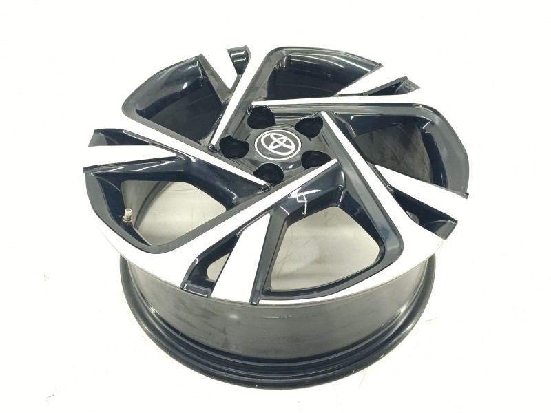 Recambio de llanta para toyota c-hr (_x1_) 1.8 hybrid (zyx10_, zyx11_) referencia OEM IAM CMS13054  
