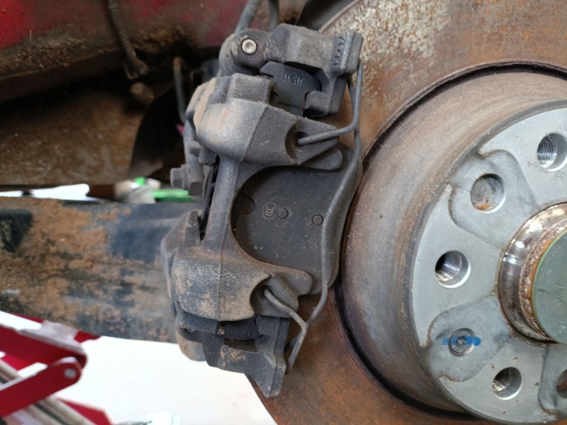 Recambio de pinza freno trasera izquierda para audi q3 sportback (f3n) 35 tdi referencia OEM IAM 3Q0615423  