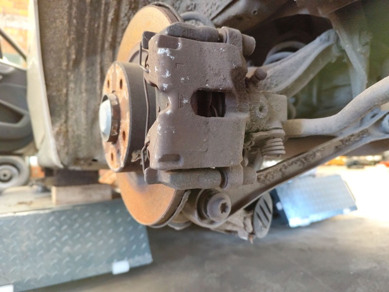 Recambio de pinza freno trasera izquierda para peugeot 508 i (8d_) 2.0 hdi referencia OEM IAM 1610900680  