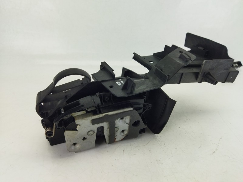 Recambio de cerradura puerta delantera izquierda para ford focus iii 1.5 tdci referencia OEM IAM BM5AA21813AG  