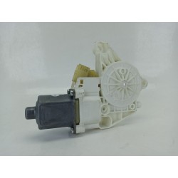 MOTOR ELEVALUNAS DELANTERO DERECHO A2048200242 