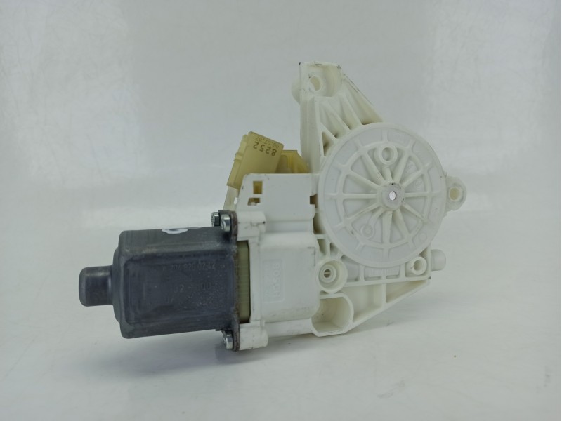 Recambio de motor elevalunas delantero derecho para mercedes-benz clase c (w204) c 200 cdi (204.007, 204.006) referencia OEM IAM