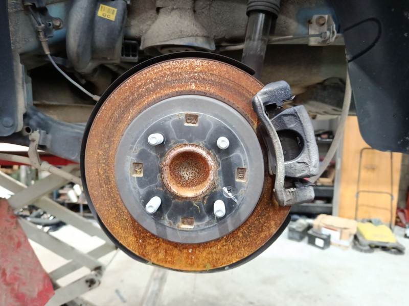 Recambio de pinza freno trasera izquierda para kia stonic (yb) 1.2 cvvt referencia OEM IAM 58210H8080  
