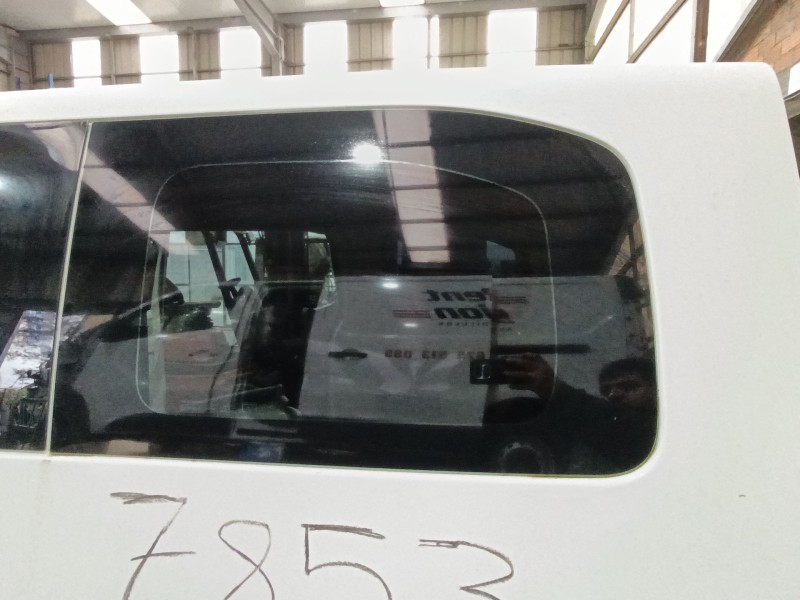 Recambio de luna custodia trasera izquierda para peugeot traveller autobús (v_) 1.6 bluehdi 115 referencia OEM IAM 9817270780  