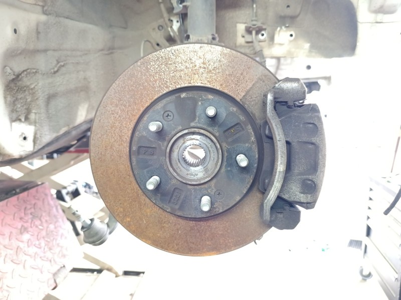 Recambio de mangueta delantera derecha para kia niro i (de) 1.6 gdi hybrid referencia OEM IAM 51711G2000  