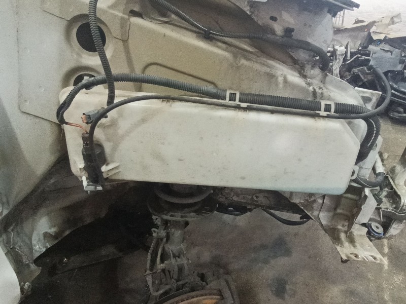 Recambio de deposito limpia para peugeot traveller autobús (v_) 1.6 bluehdi 115 referencia OEM IAM 9809803680  