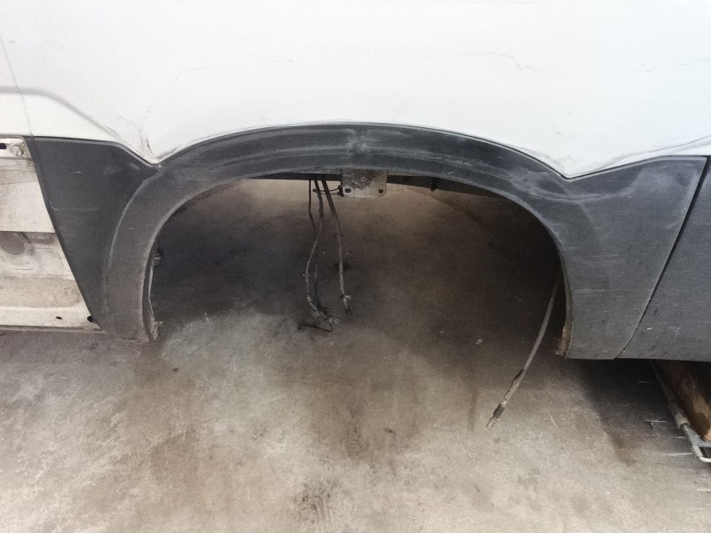 Recambio de moldura para iveco daily vi caja/chasis 33s15, 35s15, 35c15 referencia OEM IAM 5801521561  