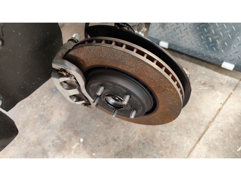 Recambio de disco freno delantero izquierdo para toyota rav 4 v (_a5_, _h5_) 2.5 hybrid (axah52) referencia OEM IAM 4351248140  