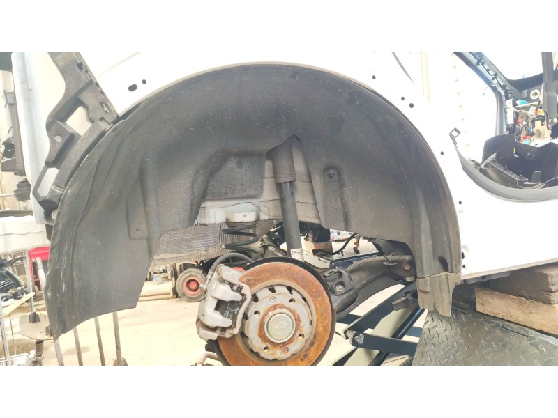 Recambio de paso de rueda trasero derecho para opel mokka 1.2 (76) referencia OEM IAM 9835149380  