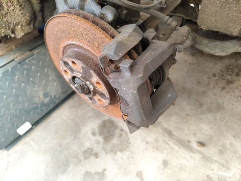 Recambio de pinza freno delantera derecha para peugeot 508 i (8d_) 2.0 hdi referencia OEM IAM 4401R5  