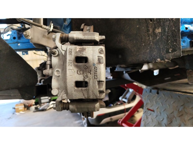 Recambio de pinza freno delantera izquierda para renault austral tce 130 referencia OEM IAM 410111220R  