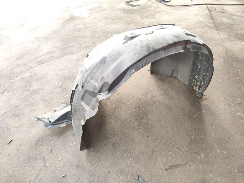 Recambio de paso de rueda delantero izquierdo para audi a3 sportback (8ya, 8yf) 35 tdi referencia OEM IAM 8Y0821171M  