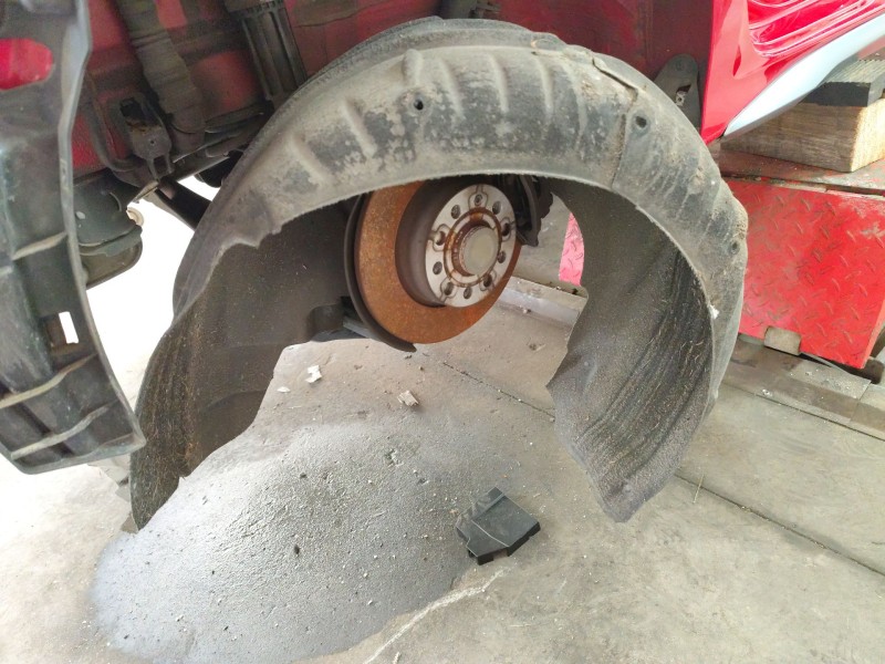 Recambio de paso de rueda trasero derecho para audi a3 sportback (8ya, 8yf) 35 tdi referencia OEM IAM 8Y0810172A  