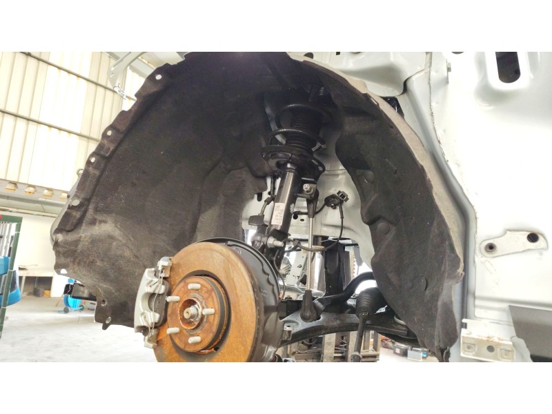 Recambio de paso de rueda delantero izquierdo para ford kuga iii (dfk) 1.5 ecoboost referencia OEM IAM 2476120  