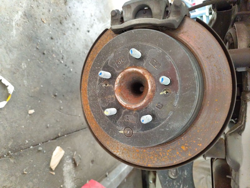 Recambio de disco freno trasero derecho para hyundai tucson (tl, tle) 1.6 gdi referencia OEM IAM 58411D7000  