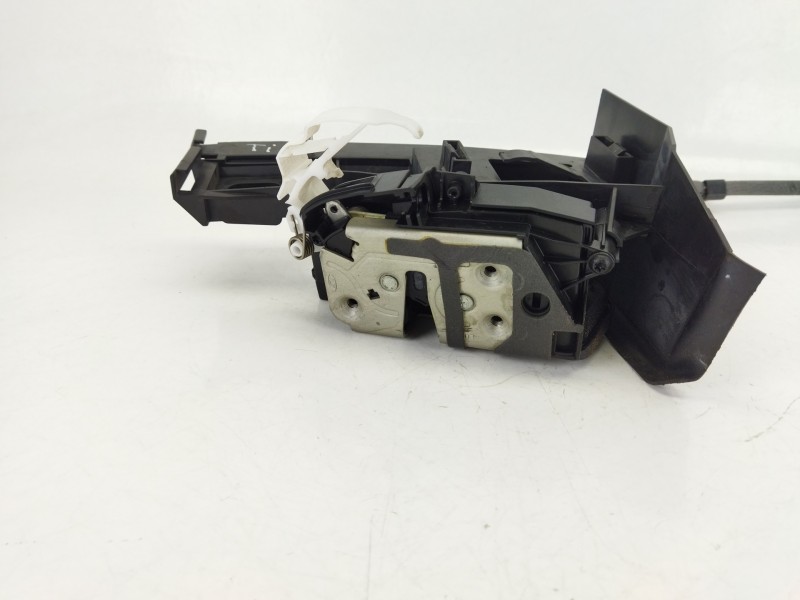 Recambio de cerradura puerta trasera izquierda para ford focus iii 1.5 tdci referencia OEM IAM BM515AA26413AG  