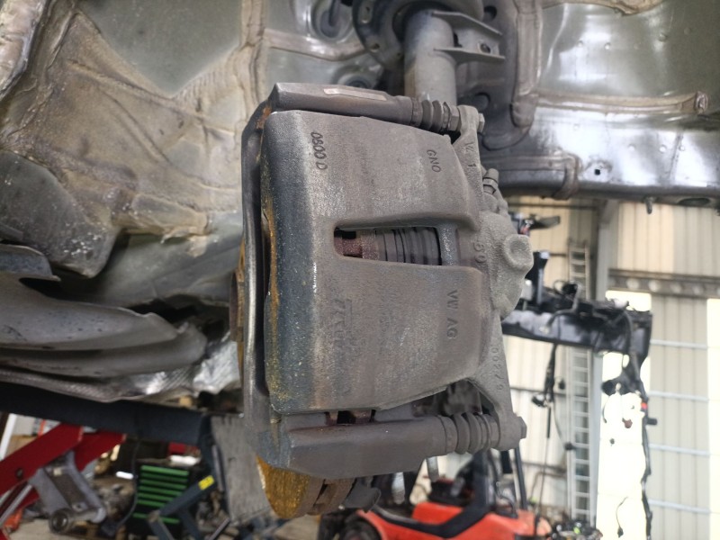 Recambio de pinza freno delantera derecha para seat alhambra (710, 711) 2.0 tdi referencia OEM IAM 3C0615124  