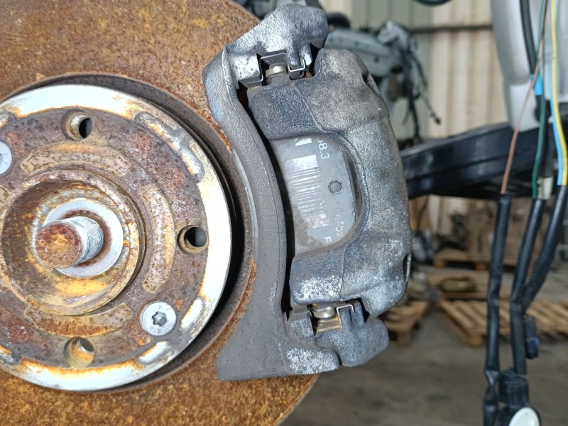 Recambio de pinza freno delantera derecha para nissan micra v (k14) 1.0 ig-t referencia OEM IAM 410015FW1A  