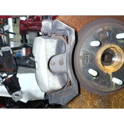 PINZA FRENO DELANTERA IZQUIERDA 58180N7A10 