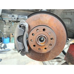 PINZA FRENO DELANTERA IZQUIERDA 8V0615123 