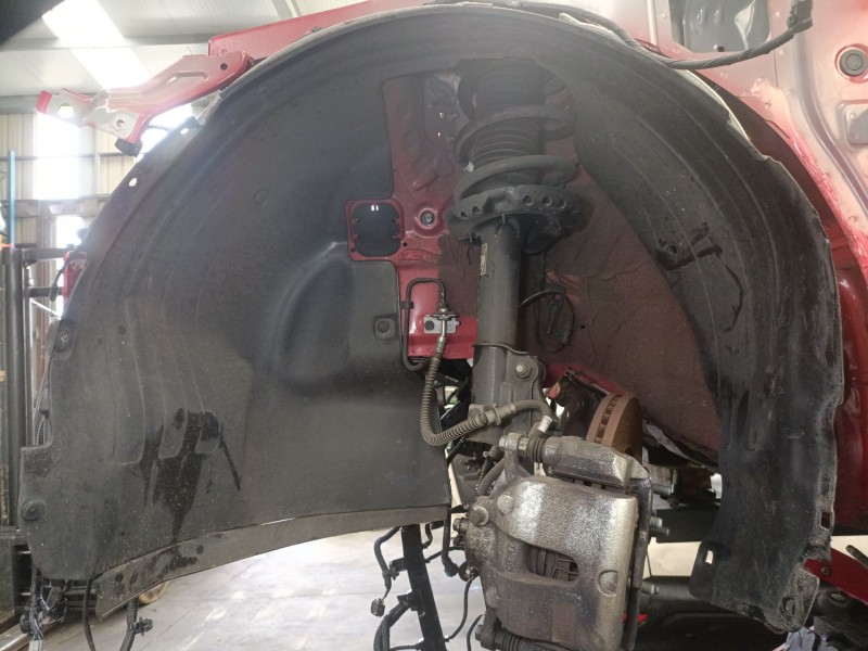 Recambio de paso de rueda delantero izquierdo para kia xceed (cd) 1.0 t-gdi referencia OEM IAM 86811J7CA0  