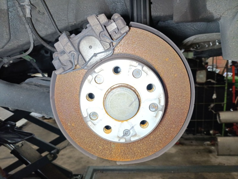 Recambio de disco freno trasero izquierdo para seat ateca (kh7, khp) 1.5 tsi referencia OEM IAM 5Q0615601B  