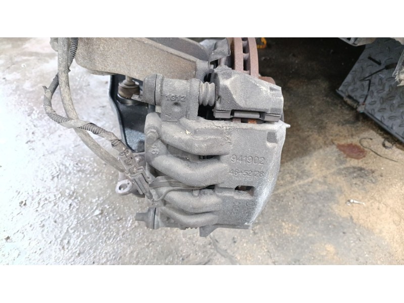 Recambio de pinza freno delantera izquierda para peugeot boxer furgoneta 2.2 bluehdi 140 referencia OEM IAM 4401J8  