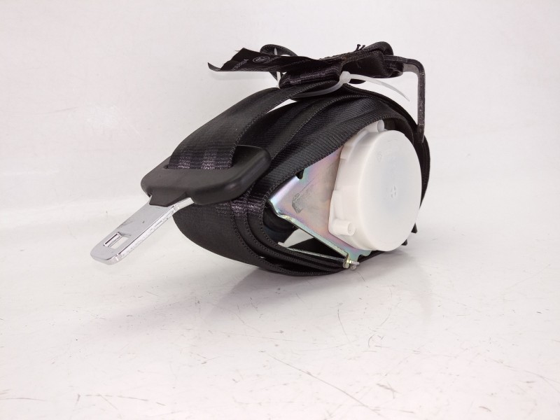 Recambio de cinturon seguridad trasero izquierdo para ford focus iii 1.5 tdci referencia OEM IAM BM51611B68AH3JA6  