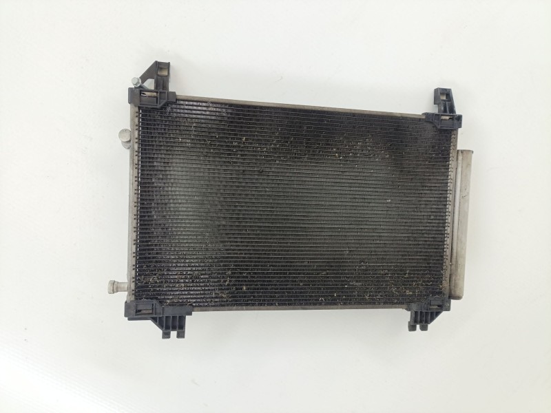 Recambio de condensador aire acondicionado para toyota yaris (_p13_) 1.0 (ksp130_) referencia OEM IAM 884600D200  