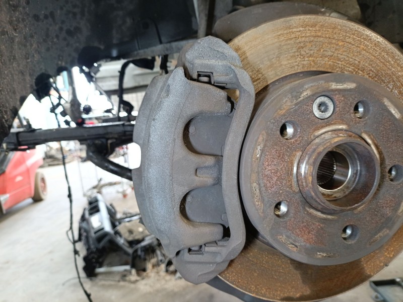 Recambio de pinza freno delantera izquierda para volkswagen crafter furgoneta (sy_, sx_) 2.0 tdi referencia OEM IAM 2N0615123  