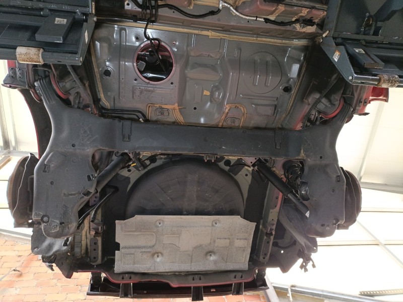Recambio de puente trasero para renault kadjar (ha_, hl_) 1.3 tce 160 (hlnc) referencia OEM IAM 555014EA0A  