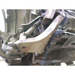 BRAZO SUSPENSION INFERIOR DELANTERO DERECHO 5801564316 