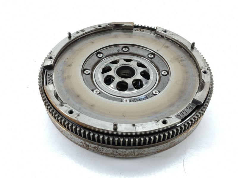 Recambio de kit embrague para skoda karoq (nu7, nd7) 2.0 tdi referencia OEM IAM 04L141015  