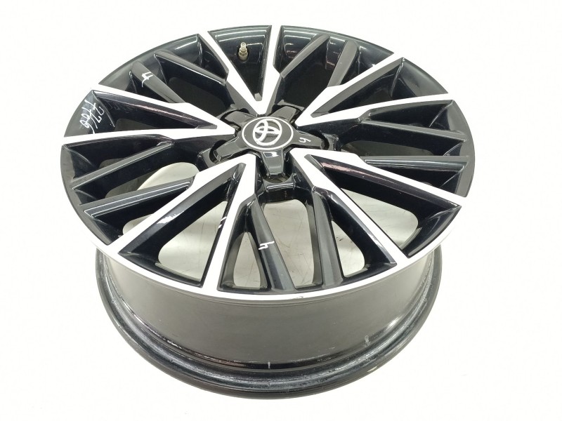 Recambio de llanta para toyota c-hr (_x1_) 1.8 hybrid (zyx10_, zyx11_) referencia OEM IAM PW45710000  