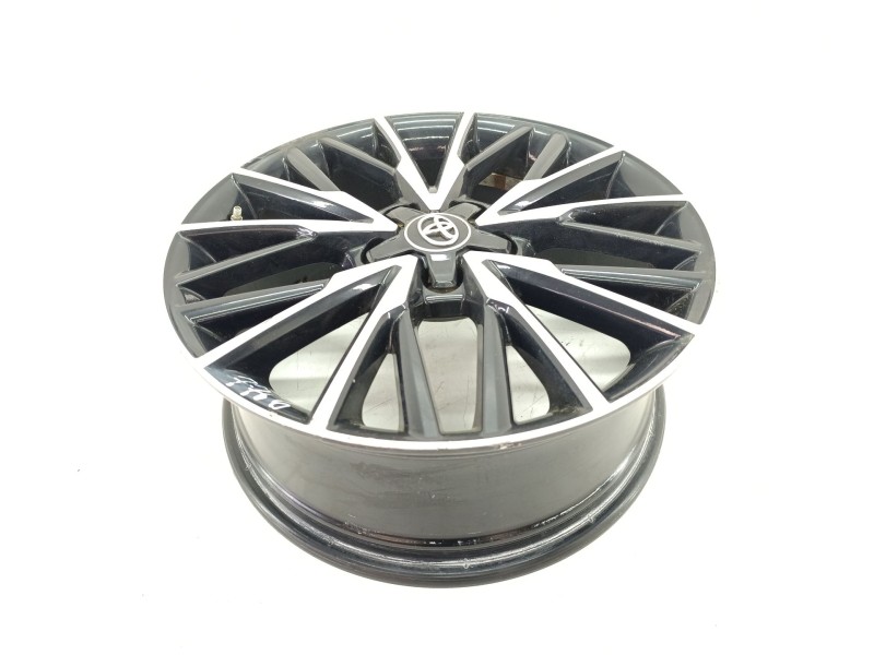 Recambio de llanta para toyota c-hr (_x1_) 1.8 hybrid (zyx10_, zyx11_) referencia OEM IAM PW45710000  