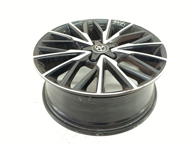 Recambio de llanta para toyota c-hr (_x1_) 1.8 hybrid (zyx10_, zyx11_) referencia OEM IAM PW45710000  
