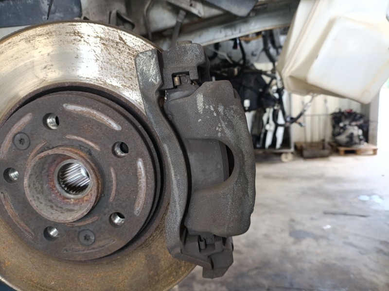 Recambio de pinza freno delantera derecha para fiat talento furgoneta (296_) 1.6 d referencia OEM IAM 0006000620044  