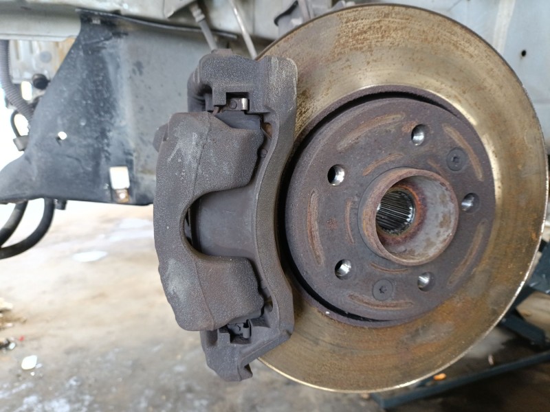 Recambio de pinza freno delantera izquierda para fiat talento furgoneta (296_) 1.6 d referencia OEM IAM 0006000620045  