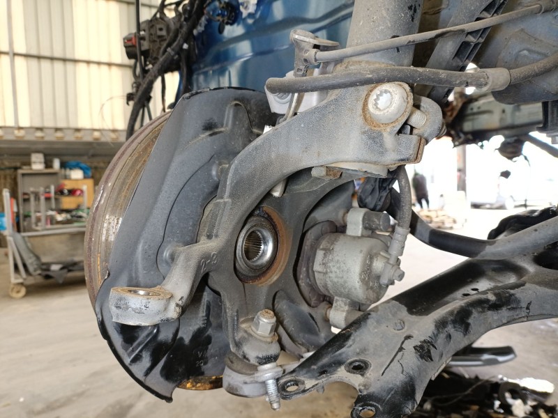 Recambio de mangueta delantera izquierda para seat ibiza v (kj1, kjg) 1.0 tsi referencia OEM IAM 2Q0407255AG  