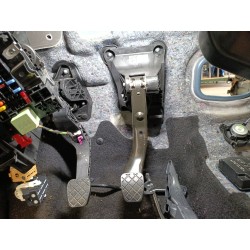 PEDAL FRENO 2Q1721142 