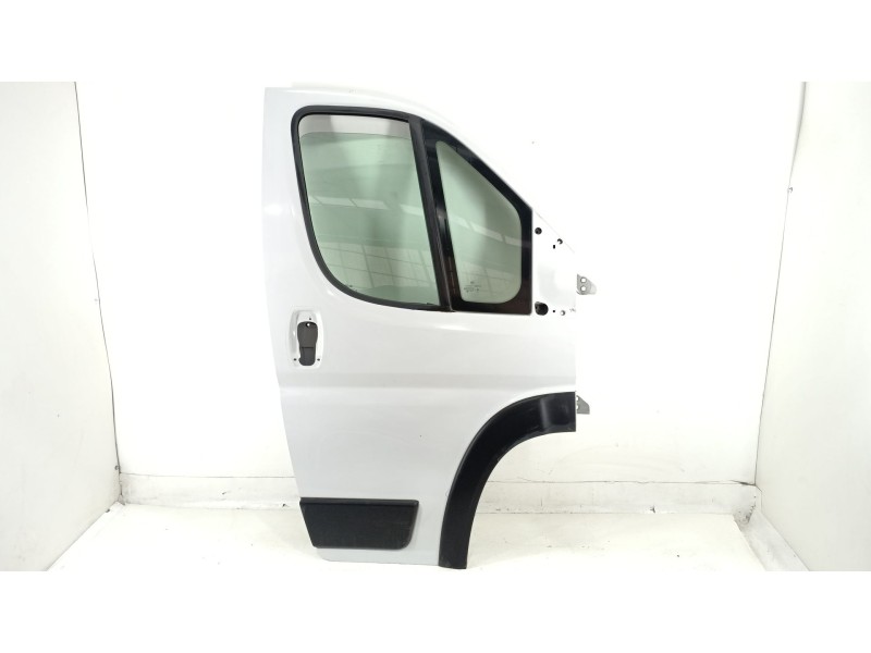 Recambio de puerta delantera derecha para citroën jumper iii furgoneta 2.2 bluehdi 140 referencia OEM IAM 1682477480  