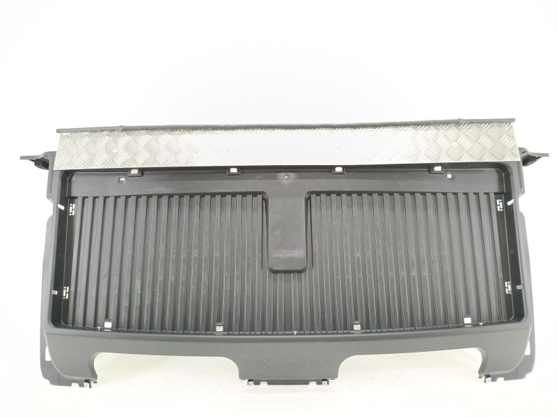 Recambio de moldura para citroën jumper iii furgoneta 2.2 bluehdi 140 referencia OEM IAM 1310154070  