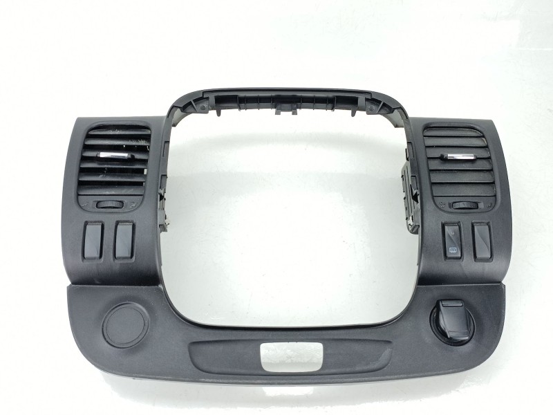 Recambio de rejilla aireadora para fiat talento furgoneta (296_) 1.6 d referencia OEM IAM 93452450  